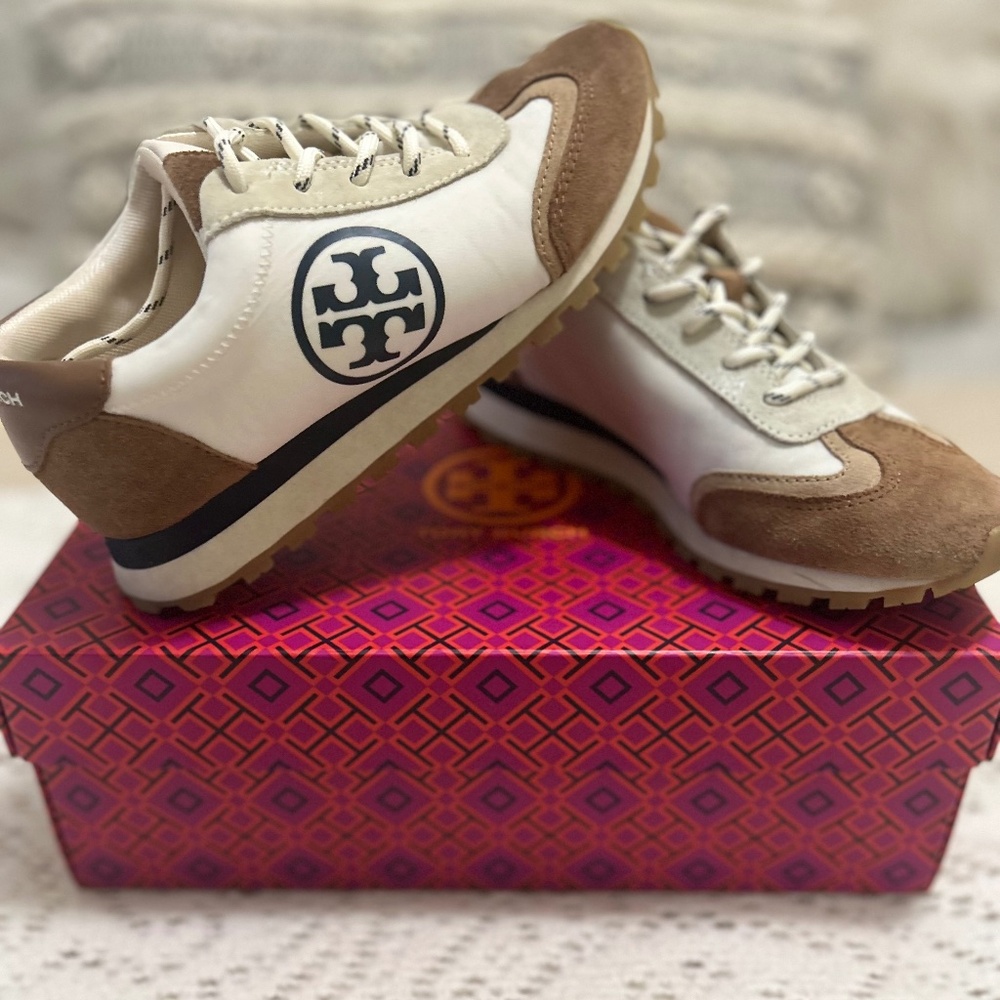 Tory Burch Sneakers